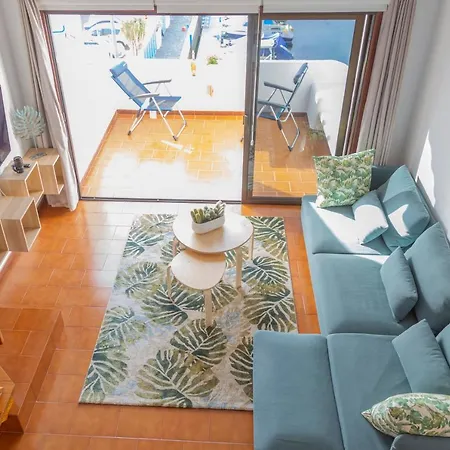 Marina Seafront 12 Apartamento