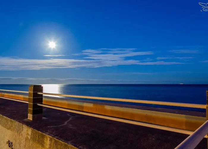 Marina Seafront 12 Daire Radazul