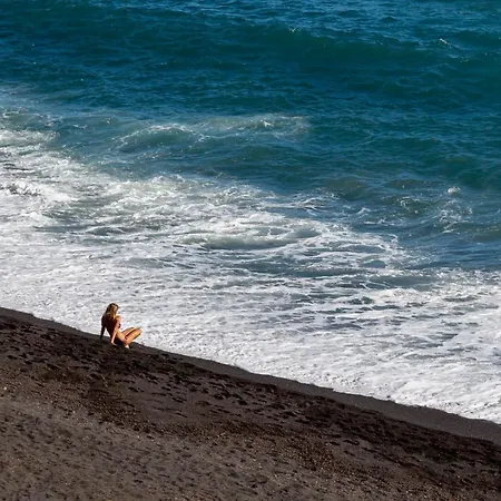 Marina Seafront 12 * Радазул