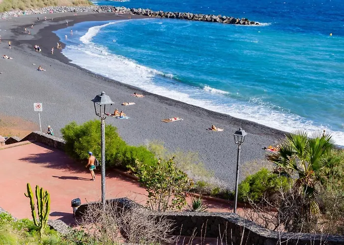 Marina Seafront 12 * Radazul